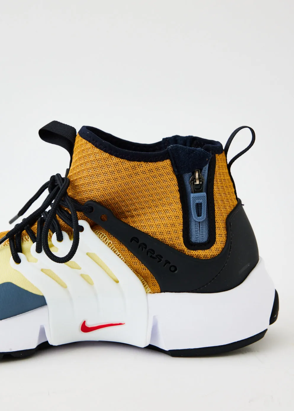 Air Presto Mid Sneakers