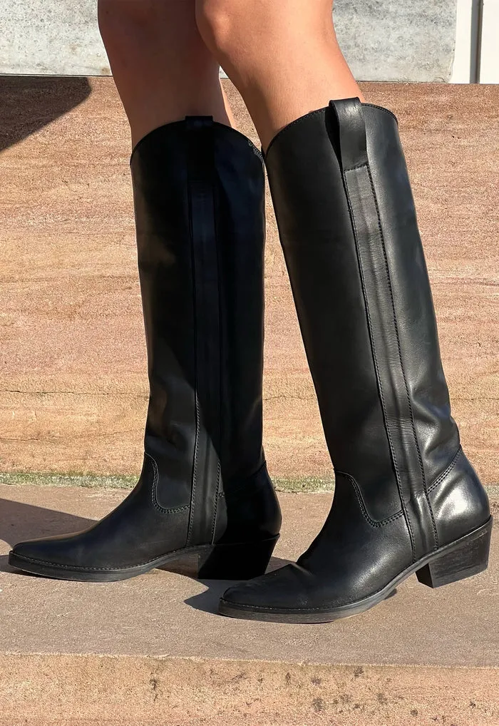 Ivy Lee Luke Black Leather