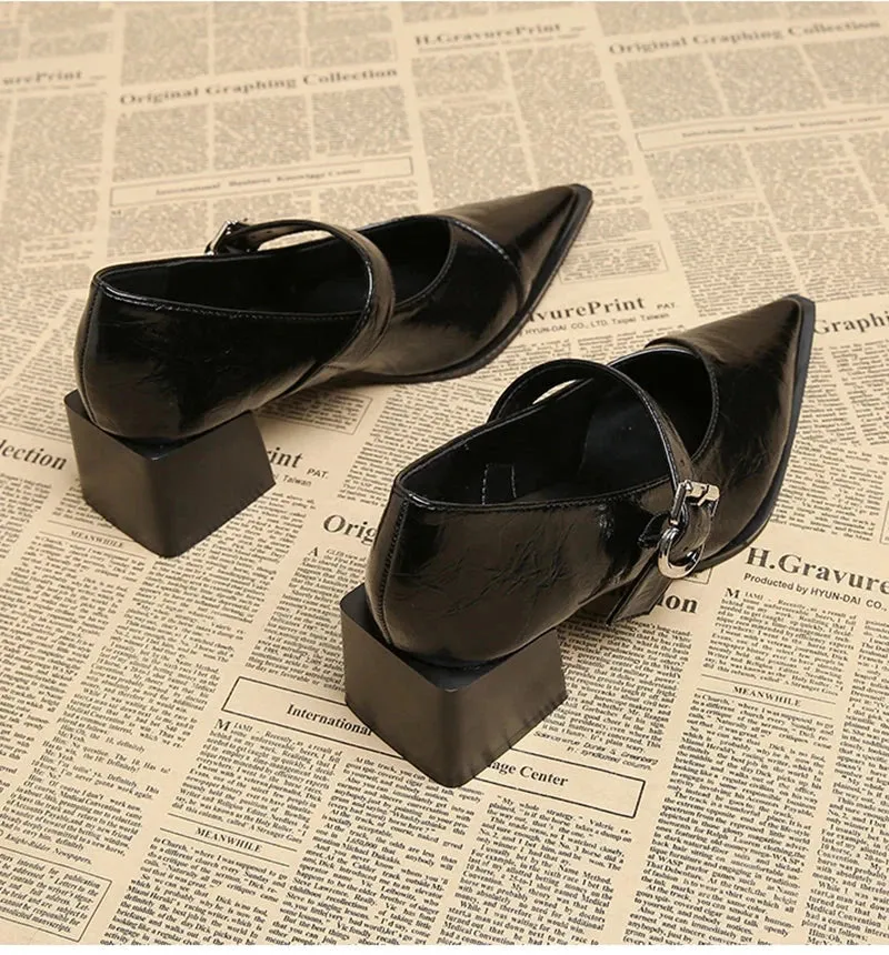 Lunara Vintage Pointed Toe Women's Leather Shoes