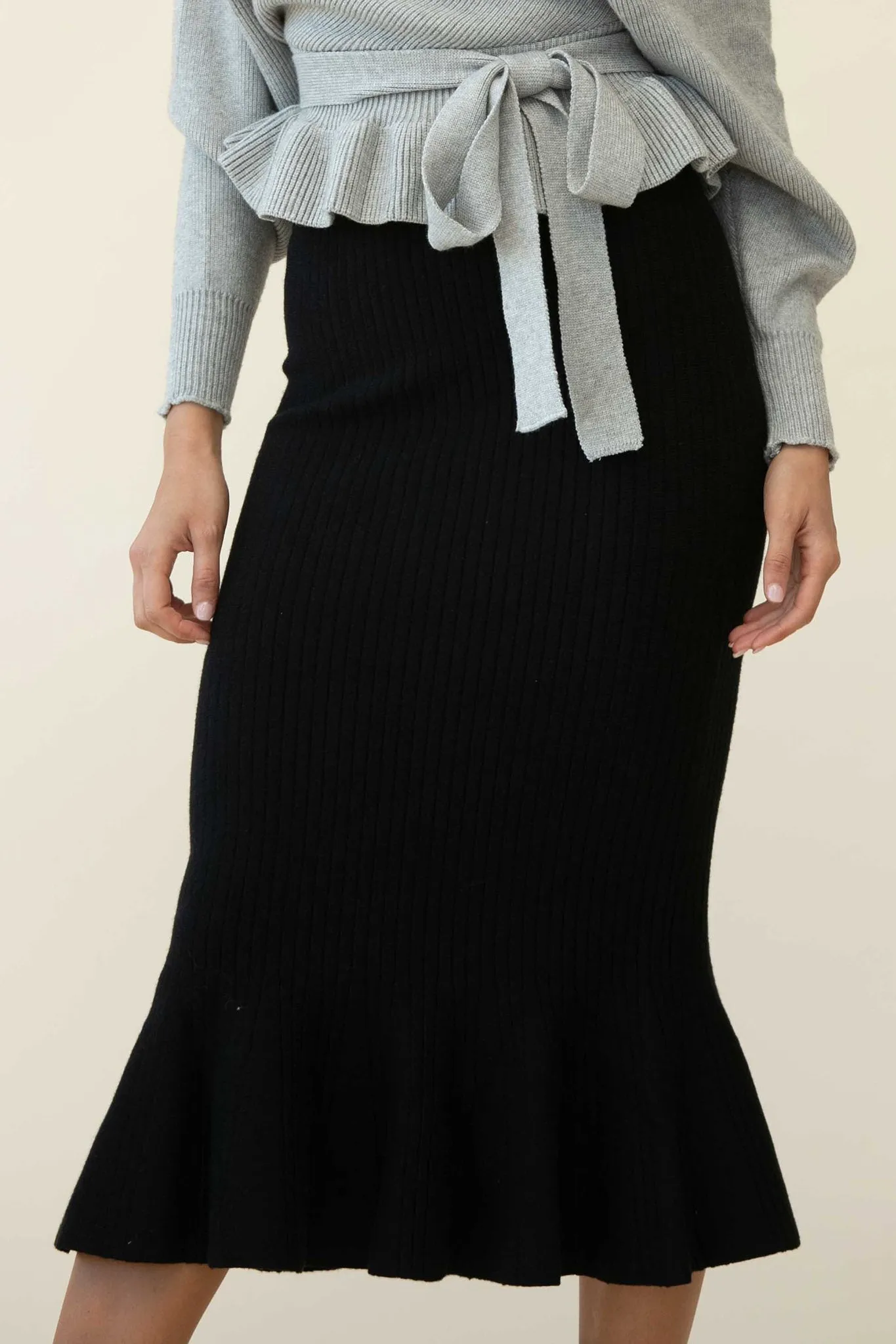 Shalon Ribbed Knit Fluted Hem Midi Skirt Antique Black