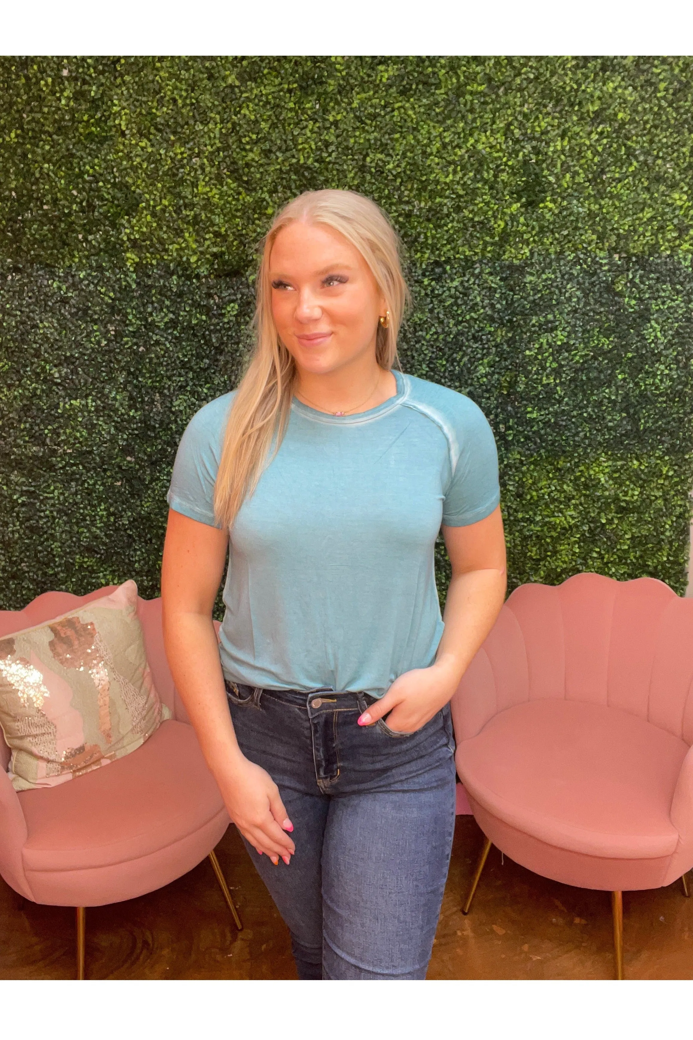 Washed Roud-Neck Short Sleeve Top